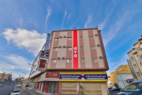 oyo 324 green house hotel abha  The front desk staff was unresponsive and we had a lot of